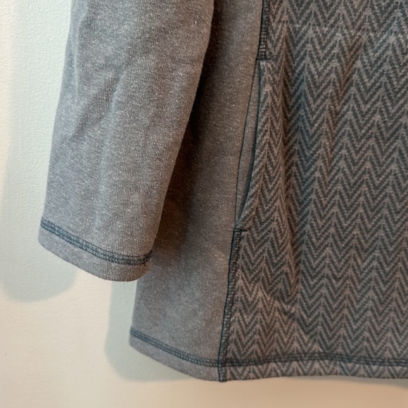 Prana long hooded sweater size medium - Picture 4 of 5